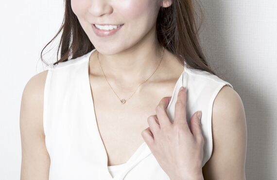 練された高級ジュエリー | オーダーメイドのネックレス・リング